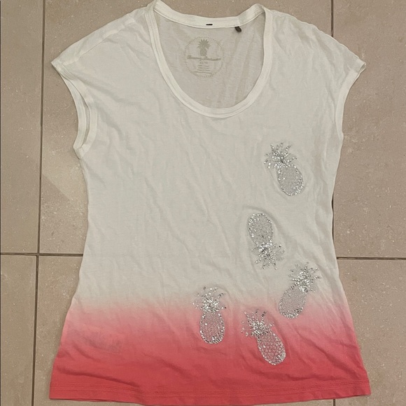 Tommy Bahama Coral Pink Ombré T-Shirt with Pineapple Design Short Sleeve Size XS - Picture 1 of 7